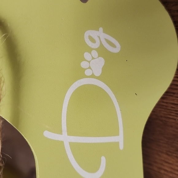 Dog sign:  all guests must be approved by the dog - Picture 4 of 6